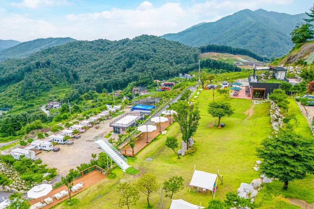 가평(구름산카페카라반)
